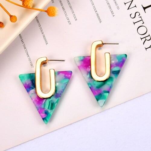 8Seasons Fashion Stud Earrings Gold Color Alloy Stud White Contrast Color Triangle Pendant Romantic Series Accessories,1 Pair