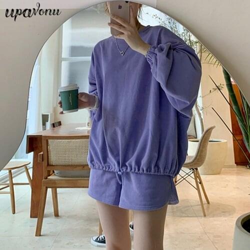 Free Shipping 2021 Spring New Womens Sports Shorts Set Casual Long Sleeve Loose Pullover Sweater & Shorts Two-Piece Set Trend