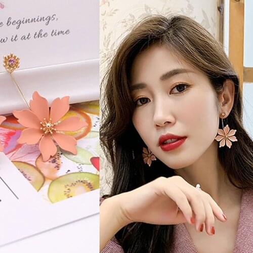 Earrings For Women 2021 Korean Fashion Flower Piercing Temperament Color Earrings Boho Fresh Summer Versatile Hanging Earrings