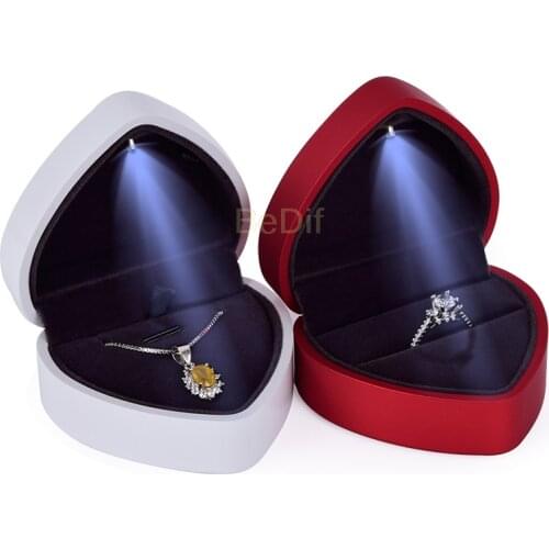 Heart LED Light Box for Engagement wedding Ring Bracelet pendant Holder Jewelry Display Storage Earring Case craft organizer