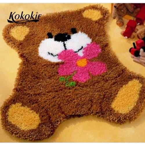 Diy tapijt latch hook kits rug bear printed carpet diy craft carpet needle for carpet fabric embroidery handwerken knooppakket