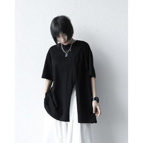 New design in summer 2021 Black Loose and versatile short sleeve T-shirt with slit round neck womens top