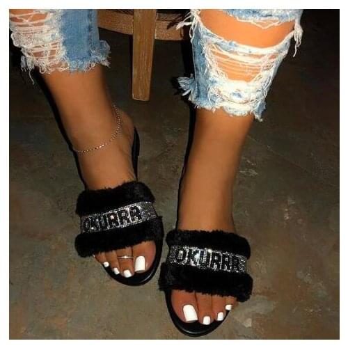 Autumn/winter new bright diamond warm sandals female 2020 flip flop flat with indoor slippers home fashion wild hair slippers