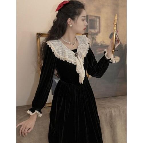 Korean Elegant Black Velvet Dress For Slim Lady Vintage Royal Court Lace Square Collar Petal Sleeve Woman Dresses Vestido Negro