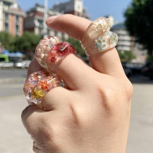 Fashion Dried Flowers Ring Transparent Resin Ring Woman Party Jewelry Korea Resin Rings For Women Romantic Gifts 2021 кольца