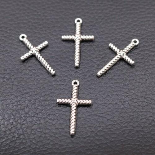 30pcs Silver Plated Christian Cross Pendants Vintage Earrings Necklace Metal Accessories DIY Charms Jewelry Crafts Findings P563