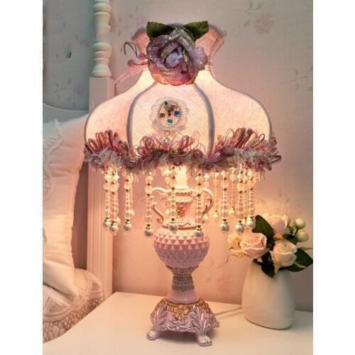Korean Cute Pink table lamp Princess Room girls bedroom bedside lamp European garden decorative cloth lace table lamp