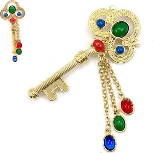 Fashion Retro Baroque Golden Metal vintage brooch tassel key crystal Heart Flower tassel Crystal metal pearl crystal pin women