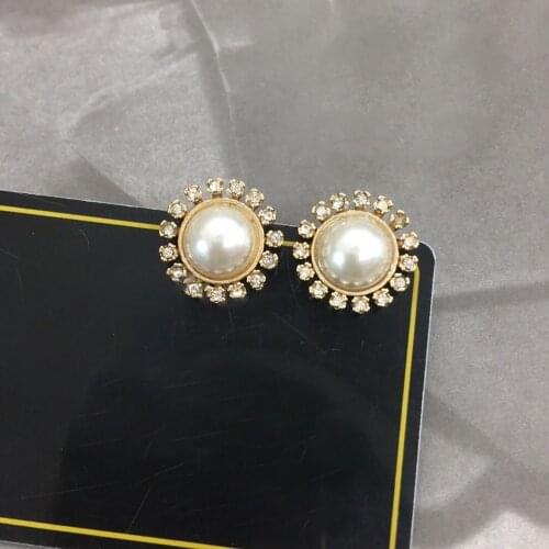 Fashion Brand Anomalistic Pearl Jewelry For Women Gold Color Freshwater Pear Earrings Tassel Pearl Design Wedding Party Earrings