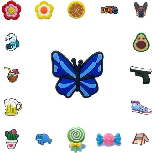 Mixed 500pcs Cartoon Shoe Charms Anime Shoe Buckles Fit Bracelets Kids Gifts