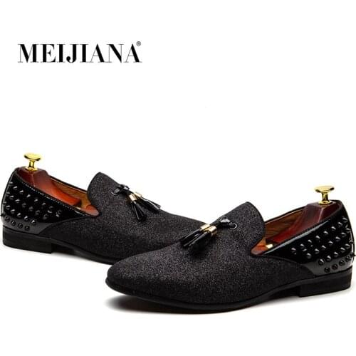 MEIJIANA New Men Loafers Slip On Handmade Loafers Metal Anchor Black Tassel Fashion Wedding Party Men Loafers Shoes