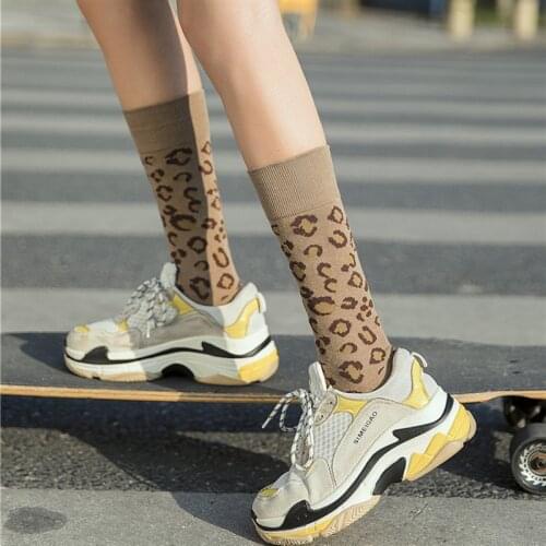 2020 New Women Socks 1 Pair Long Cotton Leopard Color New Fashion Spring Socks Woman Printed Novelty Fashion Lady Socks