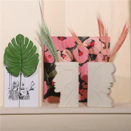 Nordic Ins Ceramics Human Face Hand Smile Vases Living Room Dining Table Flower Arrangement Dried Home Decoration Accessories