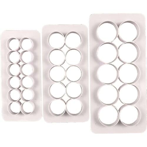 3Pcs Cake Chocolate Mold Round Shaped Baking Plastic Printing Biscuits Cookie Cutter Embosser Fondant Gum Paste Decoration Tools