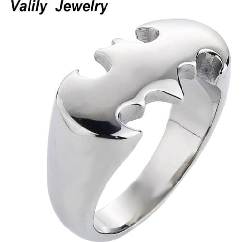 EdgLifU Mens Batmen Ring 316 l stainless steel punk rock style gold-color bat ring for Men wholesale jewelry,US size