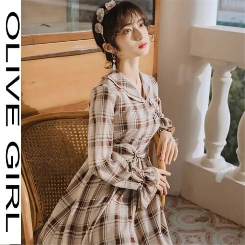 Girl Vintage Elegant Plaid Dress British Style 2021 Women Slim Robe Femme Spring Autumn Korean Peter Pan Collar Simple Clothing