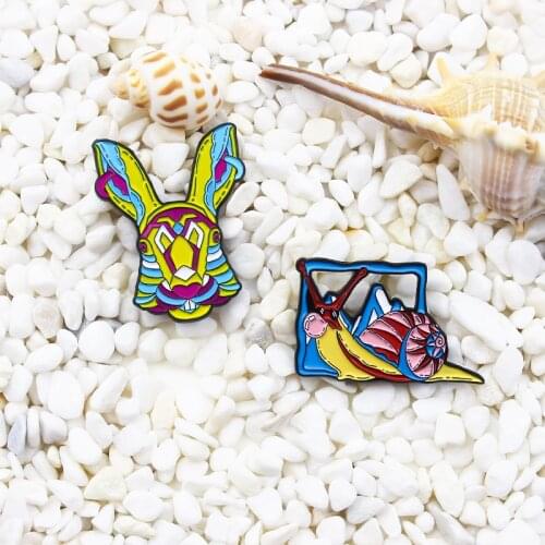 Colorful animals Rabbit and snail Creative Badge Red yellow blue Striped pattern Enamel Brooch Abstract geometry Punk Lapel Pin