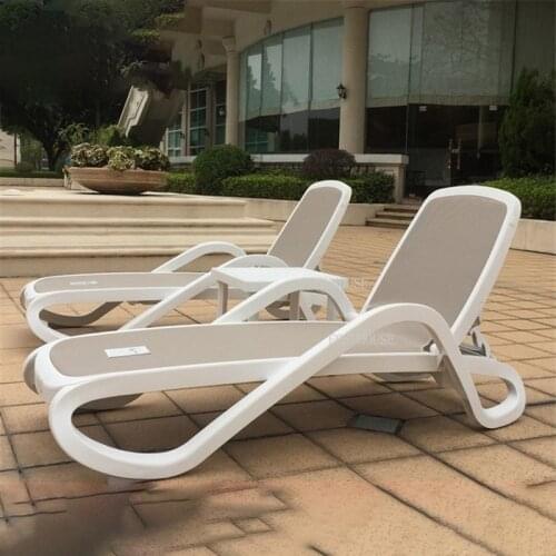 Nordic Outdoor Chair Blue and White Plastic Beach Chairs Outdoor Swimming Pool Lounge Chair Hotel Club Simple Lounge Armchair