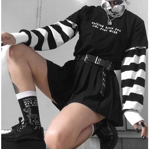 Black Tee Nothing Kills You Letter Printed T-shirt Women Funny Hipster Grunge Funny Graphic T Shirts Dark Female Harajuku Tee