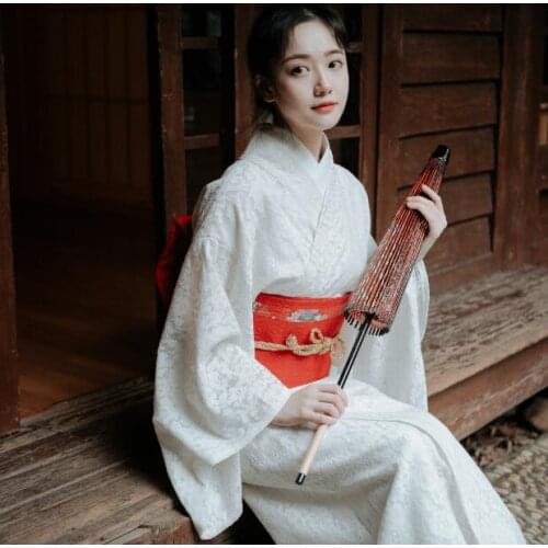 Traditional Japanese kimono Women daily robe Lace kimono Vintage dress White