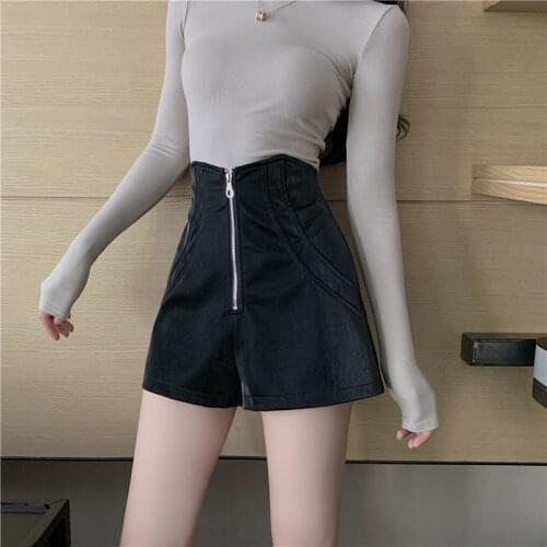 2021 Spring Autumn Fashion Chic Faux Leather Shorts for Women High Waisted Wide Leg PU Shorts Korean Style Black Sweatshorts