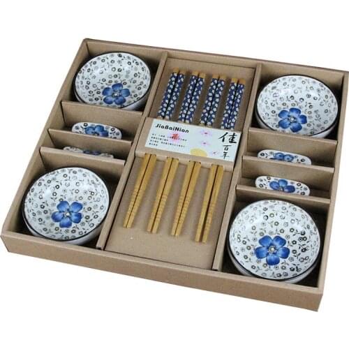 Korean Plate Chopsticks Ceramic Tableware Set Gift Box Cherry Blossom Sushi Sashimi Soysauce Dish Dinnerware Set(12pcs/Set)