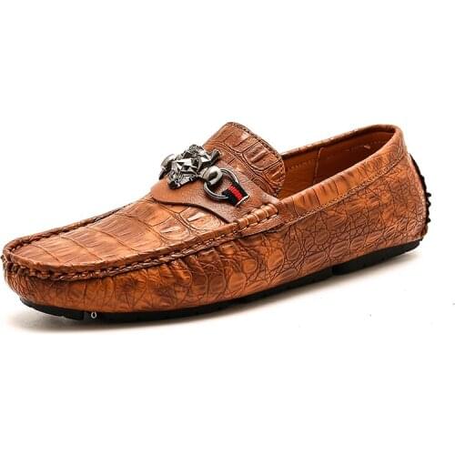 New Mens Loafers Mens Casual Shoes Skull Lazy Doug Shoes Youth Shoes