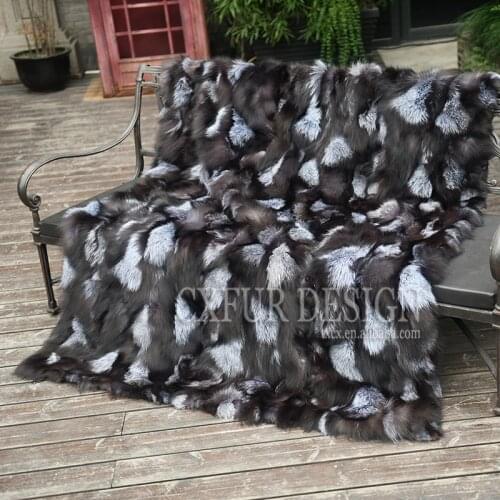 CX-D-67 Patchwork Plush Real Fur Rugs Floor Rug Sliver Fox Fur Throw Blanket for Living Room/Bed