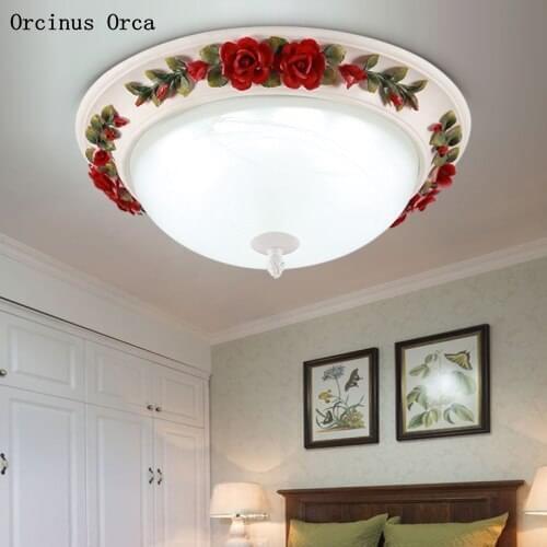 European style retro handicraft red rose ceiling lamp corridor balcony bedroom romantic painted flower ceramic ceiling lamp