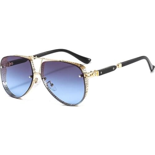 Classic Vintage Square Sunglasses Men Fashion Luxury Brand Big Frame Metal Grid Oversized Gradient Sun Glasses Mirror Shades