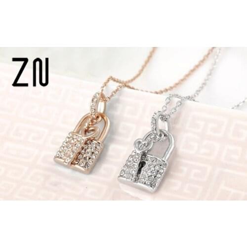 Fashion Key And Lock Pendant Easy to Use Fashion Crystal Necklace Jewelry Gift For Women