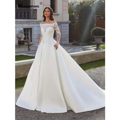 Custom Made Off the Shoulder Embroidery Appliques Satin Wedding Dress Elegant Boat Neck Chapel Train Button Bridal Ball Gown