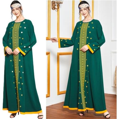 Muslim Women Embroidery Long Sleeve Long Dress Abaya Loose Plus Size Arab Jilbab Maxi Robe Kaftan Ethnic Vintage Gown Ramadan