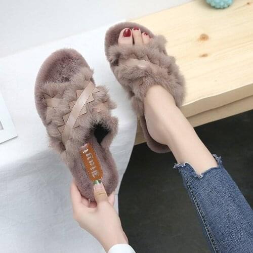 New Fashion Summer Women Hairy Slippers Shallow Mouth Flat Bottom Ladies Slippers Basic Fur Women Flat Slippers