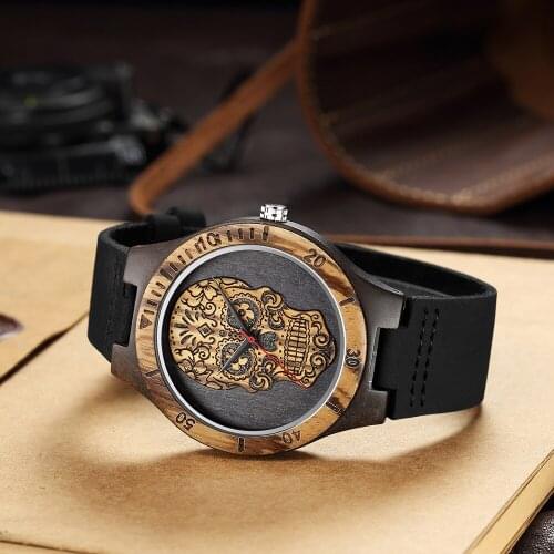 Unique Engraved Flowers Skull Head Quartz Wood Watches Steampunk Mens Watches Genuine Leather Wristwatch Cool Man Wooden Clock