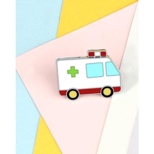 Creative Car Brooches Medical Ambulance Enamel Pins for Backpack Shirt Hats Badges Lapel Pin Nurse Doctor Fashion Jewelry Gifts