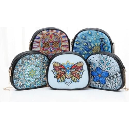 5D DIY Special Shape Diamond Painting Wallet Chain Shoulder Bag Leather Women Clutch Storage Bag Christmas Gift for Girlfriend