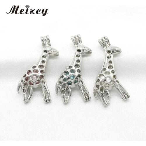 10pcs Silver Giraffe Pearl Cage Fragrance Essential Oil Diffuser Cage Lockets Pendant Necklace Aromatherapy Jewelry Charms