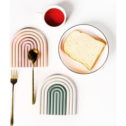 1PCS Rainbow Silicone Heat Insulation Pad Tableware Insulation Pad Removable Non-slip Placemat Kichen Household Supplies