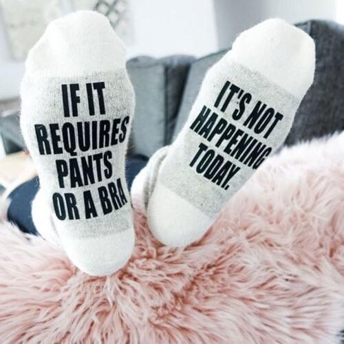 ITFABS Newest Arrivals Fashion Hot Fashion 3 Kinds of Custom wine socks I Love You More Than My iPhone Letter casual socks