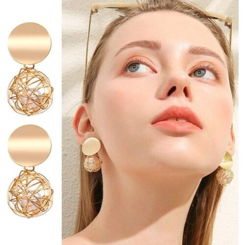 2021 New Fashion Metal Dangle Earrings For Women Retro Punk Simulation Pearl Geometric Round Hollow Earrings Jewelry Accessories