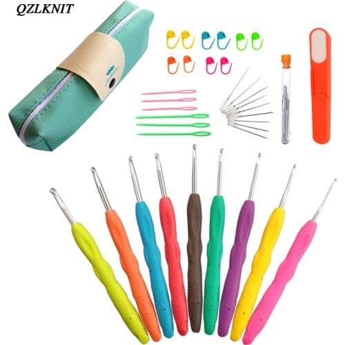 QZLKNIT 9pcs/set Candy color TPR Soft Rubber Handle Crochet Needle Aluminum 2.0-6.0mm DIY Crochet medium roving Sewing Tools kit
