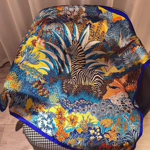 2021 Female Fine Print Silk Scarf Popular High-Grade Satin Beach Shawl Fashion Kerchief Summer Sunscreen 90X90CM Square Bandana