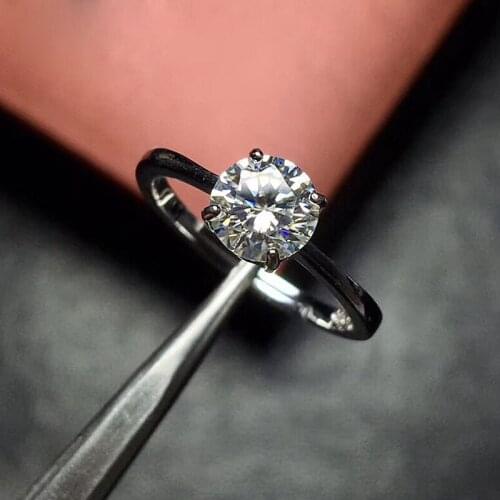 18K White Gold 1Ct 6.5mm Round Cut Moissanites 4 Prong Ring Engagment Solarite Ring For Women