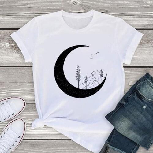 Fashion Ladies T-shirt Moon Harajuku Womens T-shirt Landscape Painting Graphic T-shirt Summer TShirt