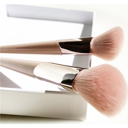 New PINK Angled Sculpting Bronzer Brush - Synthetic Face Powder Contour Makeup Brush