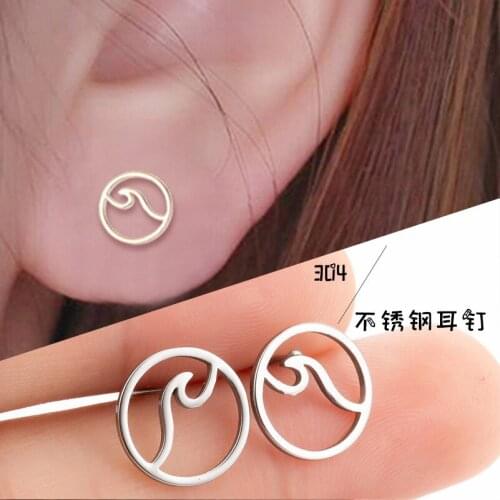 2020 New Style Stainless Steel Waves Ear Stud European and American Minimalist Wave Earrings Jewelry Womens