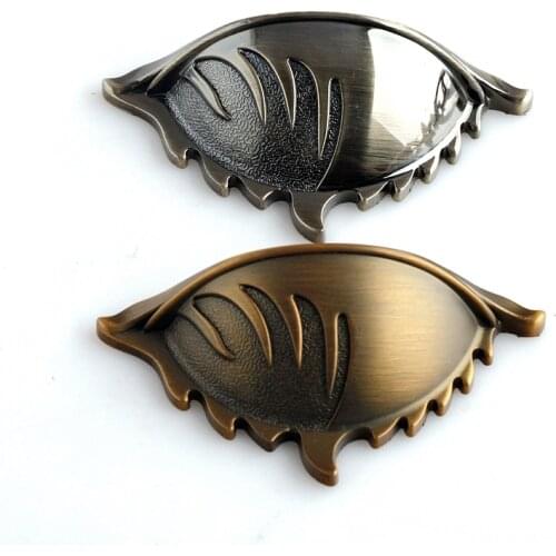 Unique Shell Knobs Drawer Pulls handles knobs Dresser Handles / Rustic Cabinet Handles Kitchen Hardware