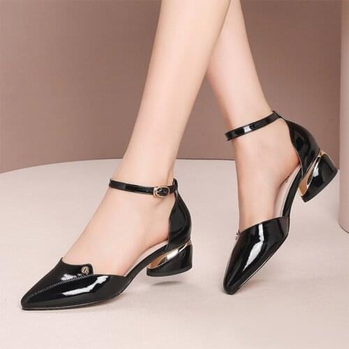 2020 Summer Women Sandals Patent Leather Ankle Strap Dress Shoes Medium Heels Pumps Office Shoes Female sandalias mujer 8148N