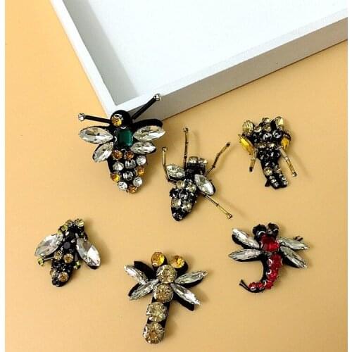 15pcs/lot Bees sequins Rhinestones bead brooch patches applique sew on beading qpplique clothes shoes bags decoration patch DIY